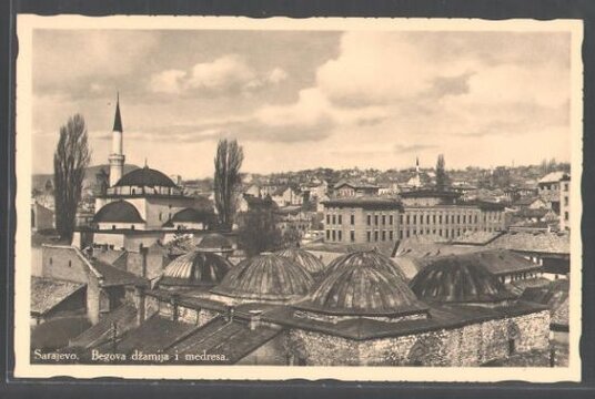 Begova-džamija.jpg